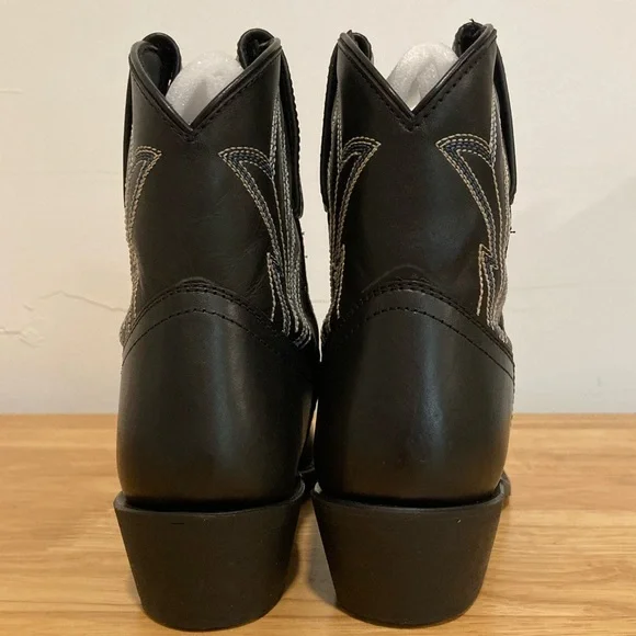 Women’s Short Cowboy Boots Black Leather Boots NWOB Size 6 Soto Janis - Picture 8 of 15